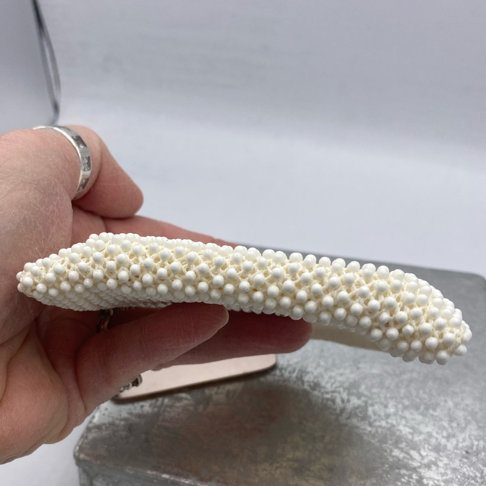 Vintage 1960s Lumared Petite Bead White Beaded Snap Lock Pouch With Mirror - Picture 7 of 10
